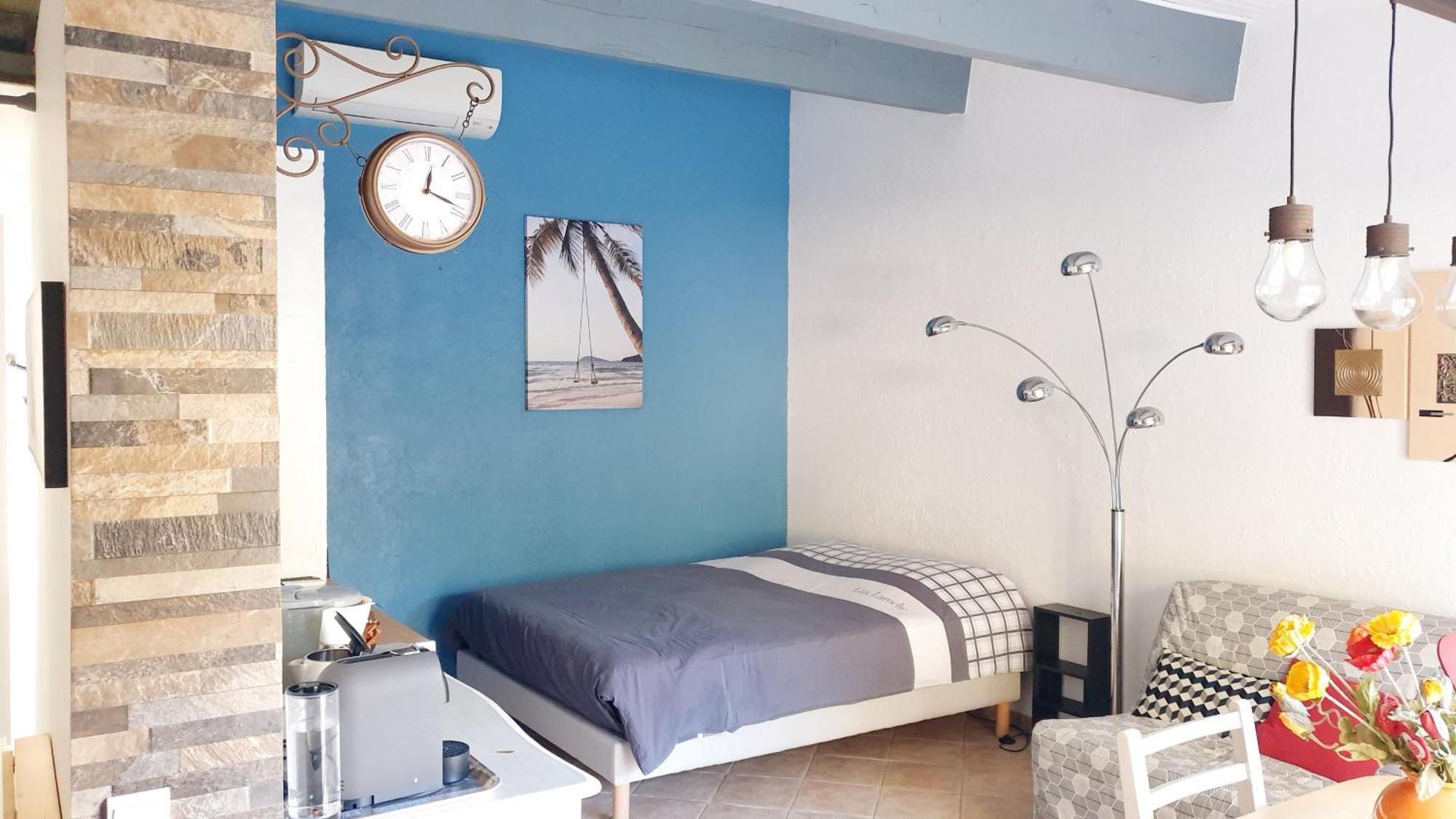 Studio 33 M2 Au Calme Proche Hyeres Ла-Кро Екстер'єр фото
